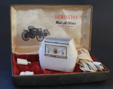 Remington Shaver Roll-A-Matic Auto-Home 1958 in original box (5208)